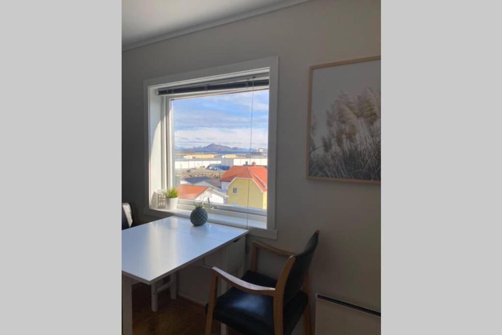 Apartamento Koselig Leilighet Sentralt I Svolvær Exterior foto
